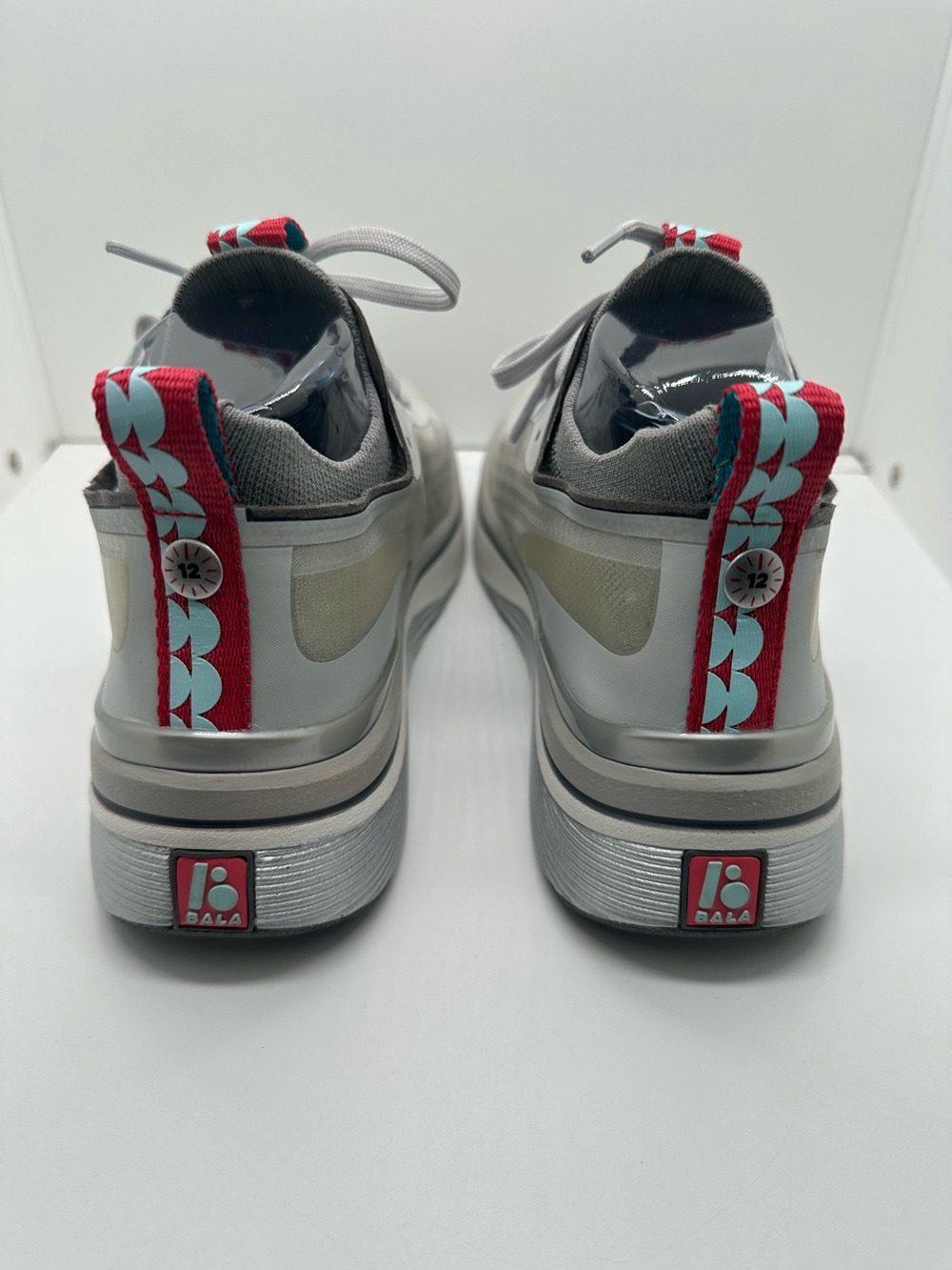 BALA Nursing Sneakers Shoes Women’s Size 8 - Picture 4 of 11